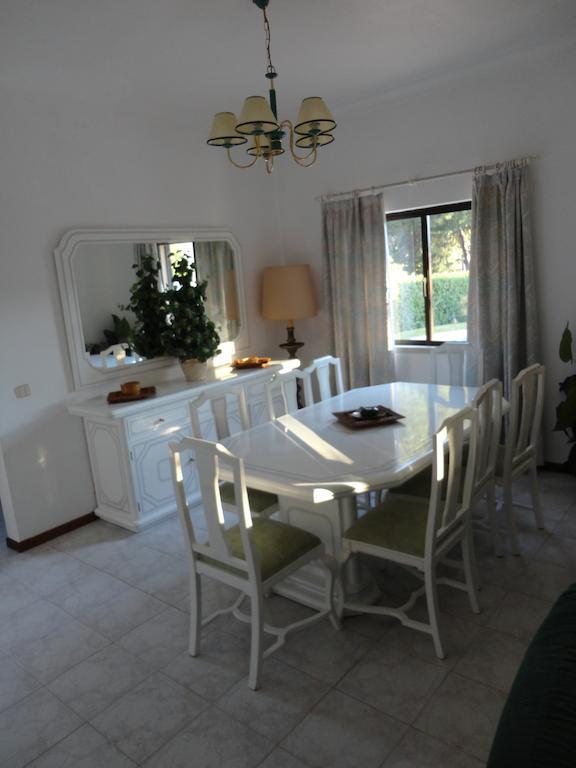 Villa Cavaco Vilamoura Bilik gambar
